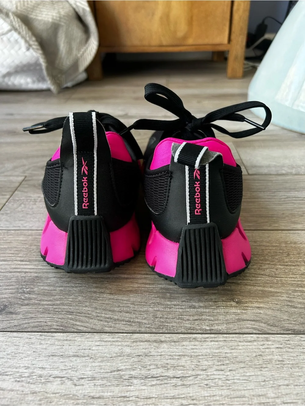 Reebok Black & Hot Pink Zig-Edge Athletic Sneakers